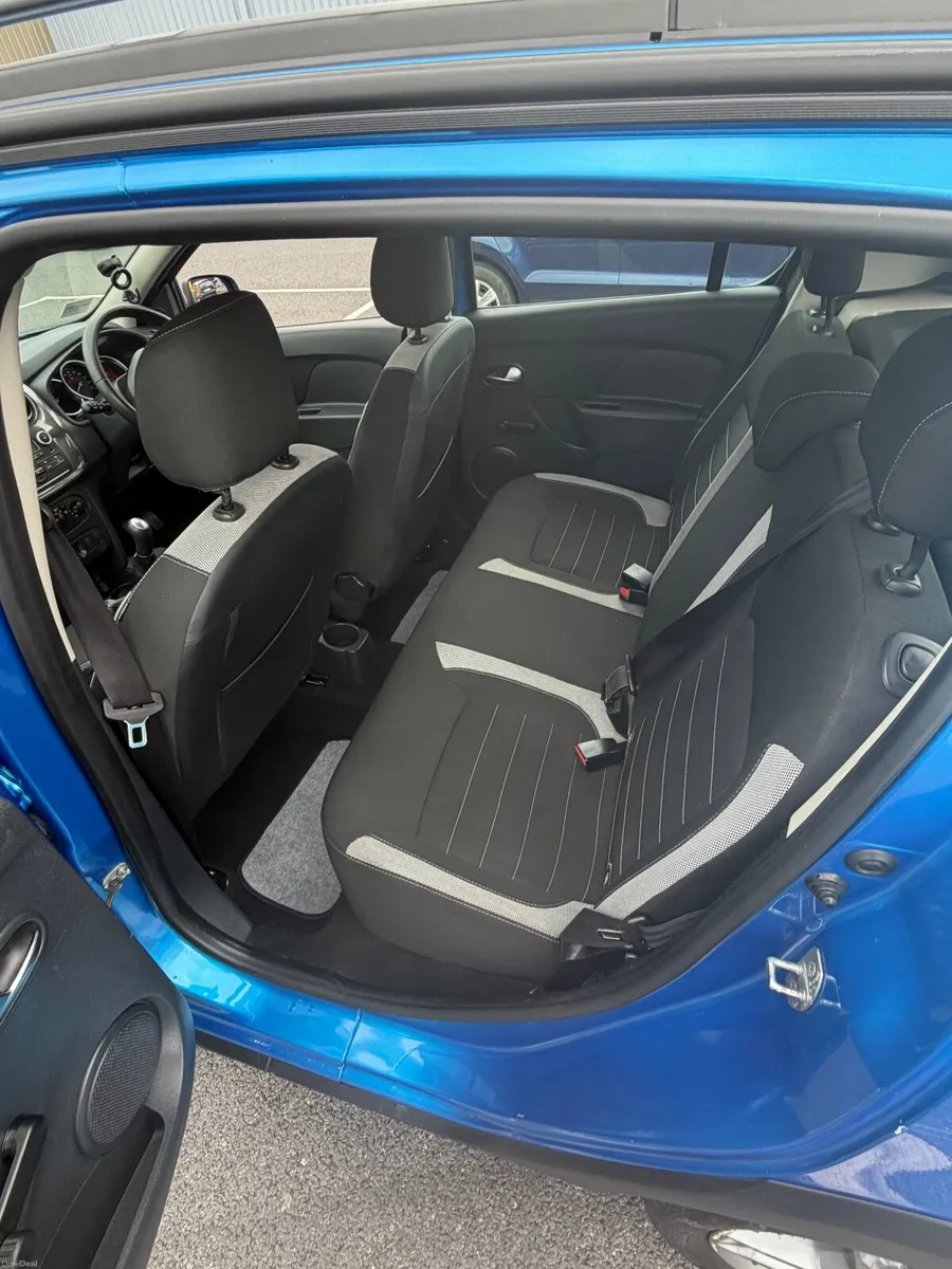 Dacia Sandero Stepway 2017 - MUST GO BEFORE 31/5 - Image 2