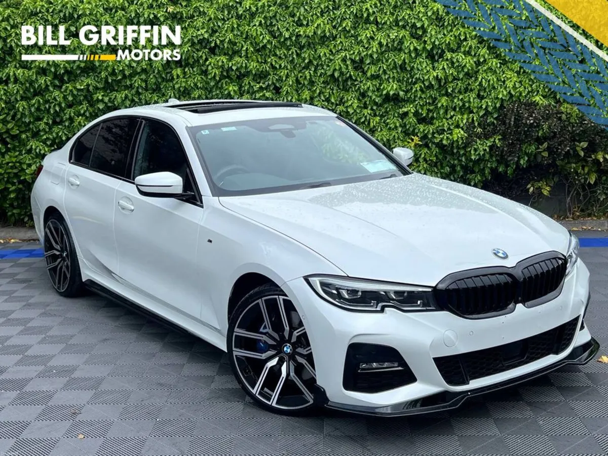 BMW 3-Series 330e M-SPORT COMPETITION 2.0 HYBRID / - Image 1