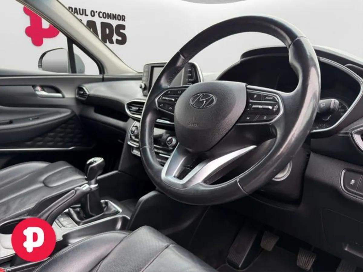Hyundai Santa Fe 2WD Executive Plus 5DR - Straight - Image 2