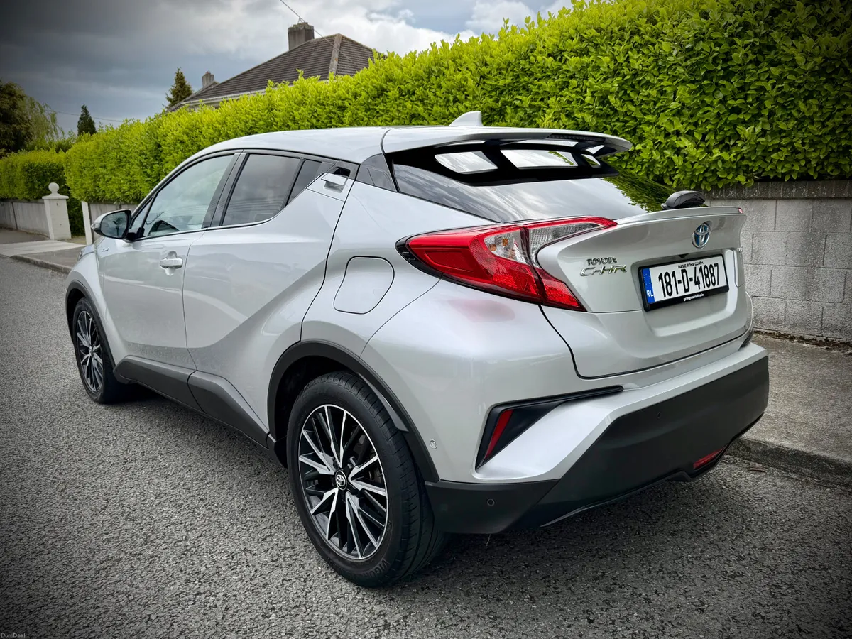 Toyota C-HR 1.8 Petrol Hybrid. - Image 4