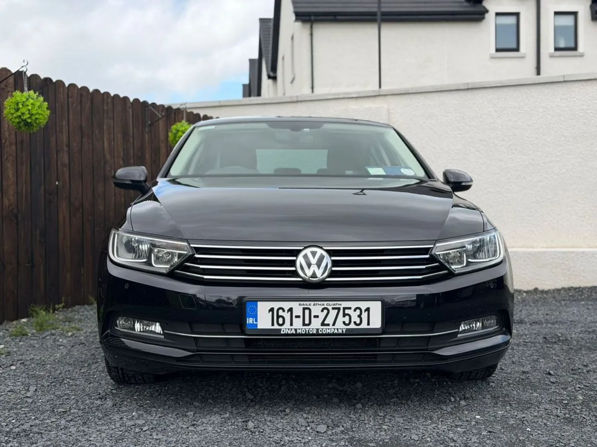 Volkswagen Passat FULL SERVICE HISTORY - LOW KMS - Image 2
