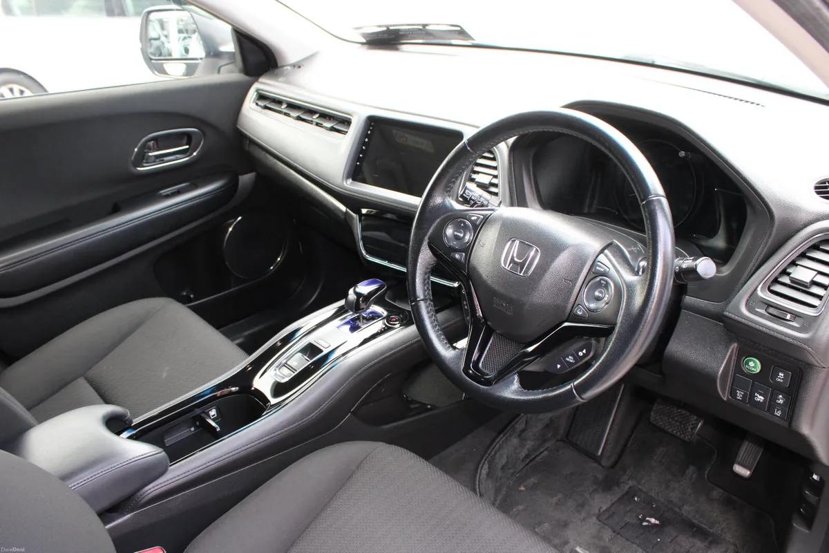 HONDA VEZEL - 1.5 - PETROL/HYBRID - AUTOMATIC - Image 6