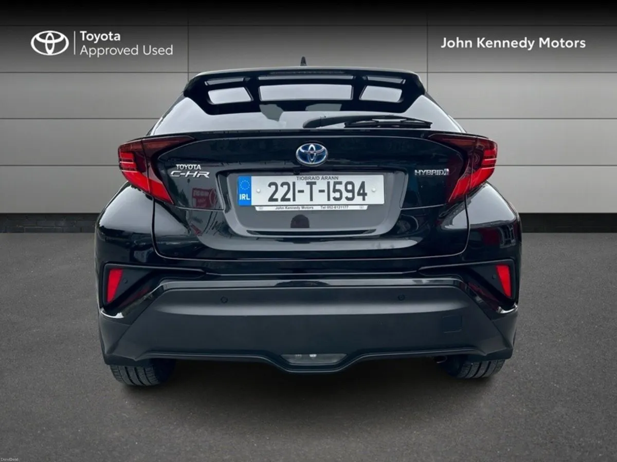 Toyota C-HR HYBRID SOL - Image 4