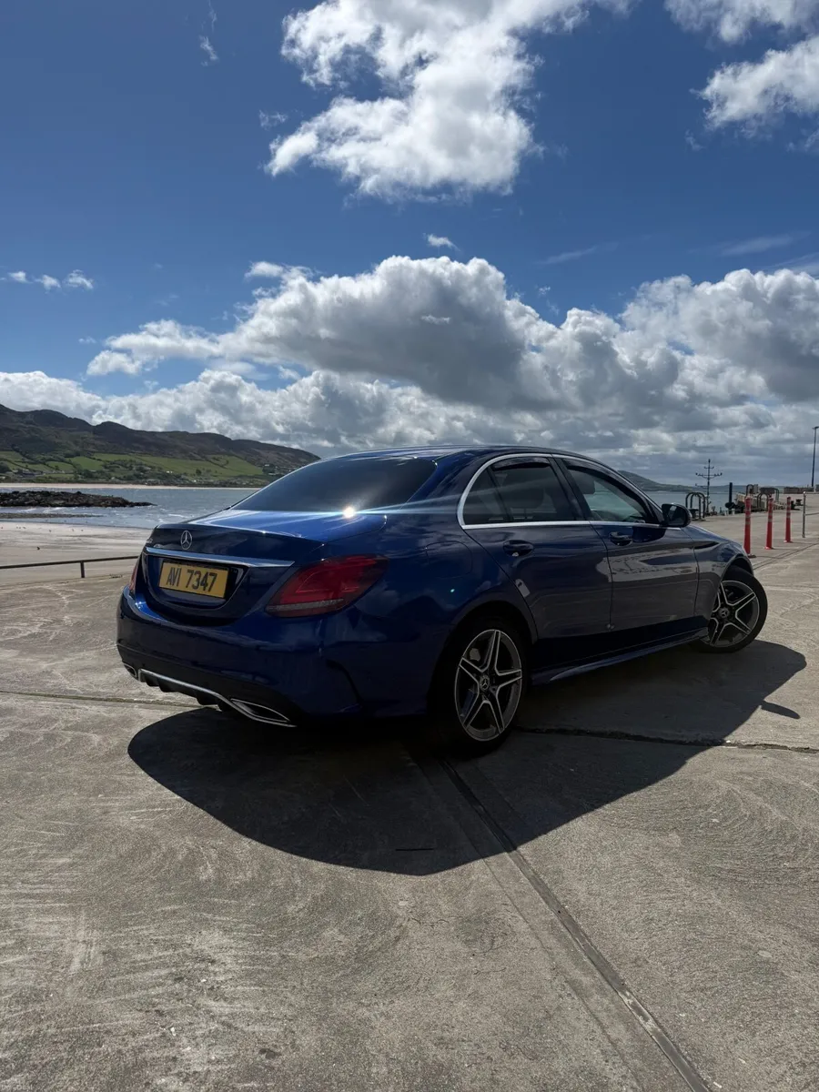 Mercedes-Benz C-Class 2020 - Image 3