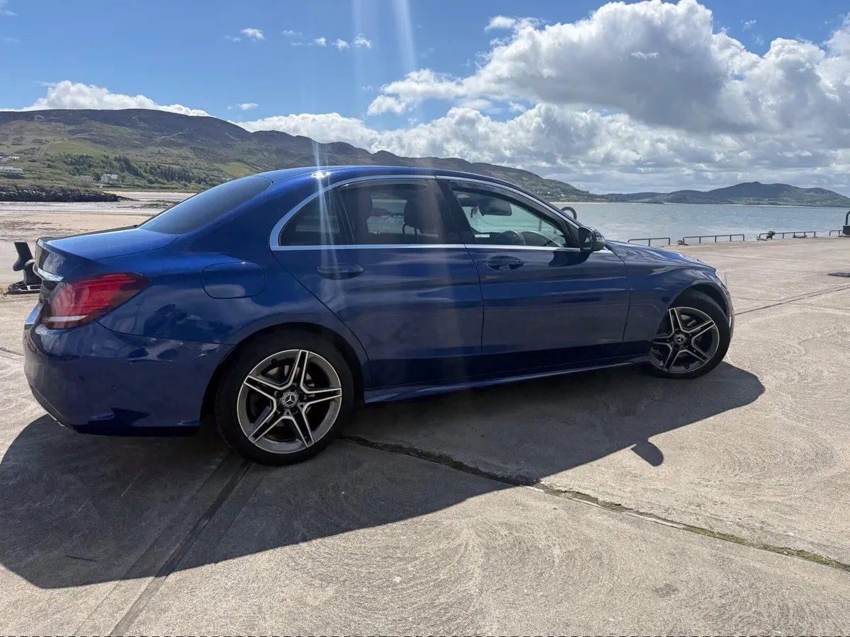 Mercedes-Benz C-Class 2020 - Image 4