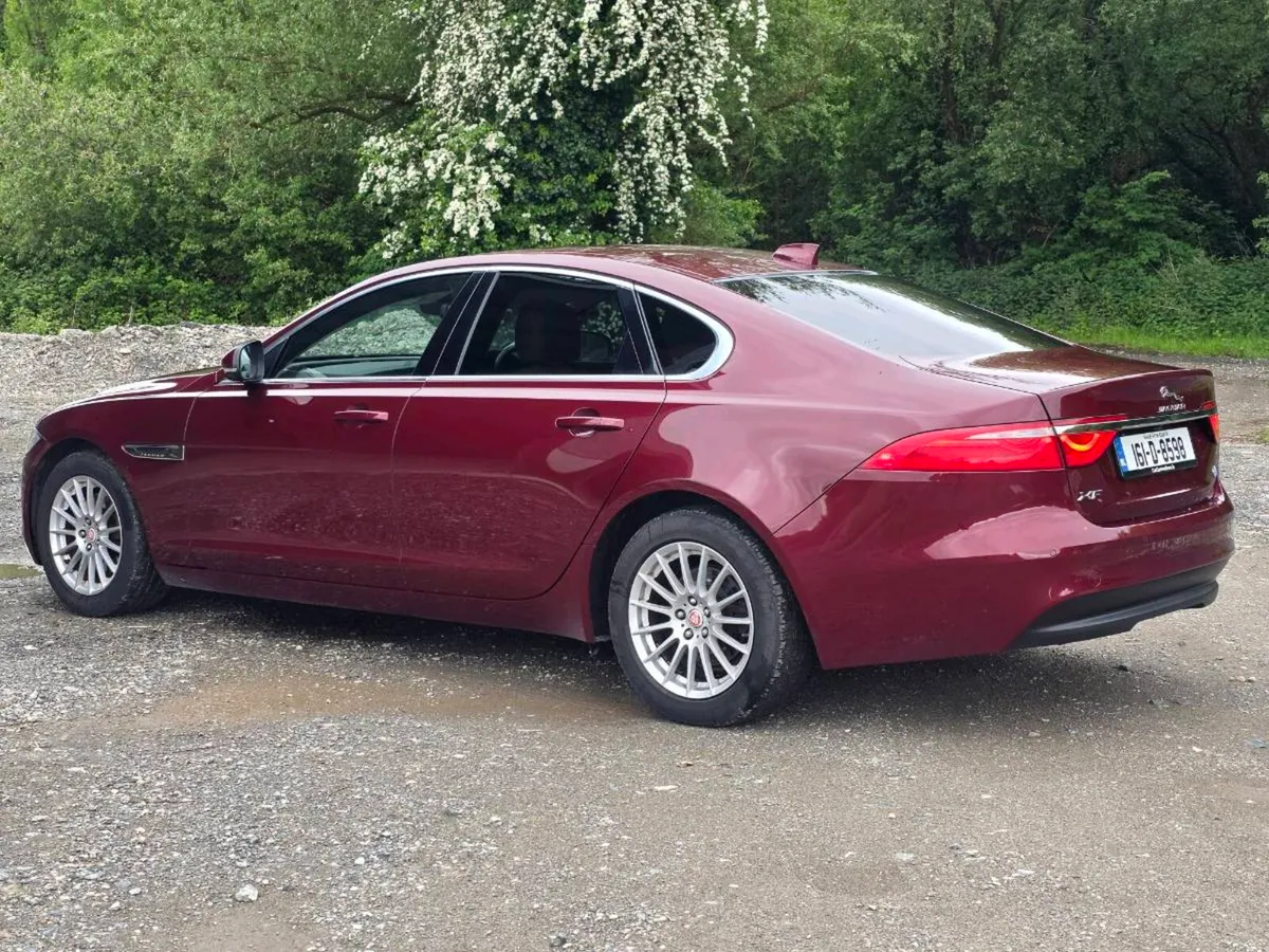 2016 Jag XF 2.0d Prestige auto / new timing chain - Image 5
