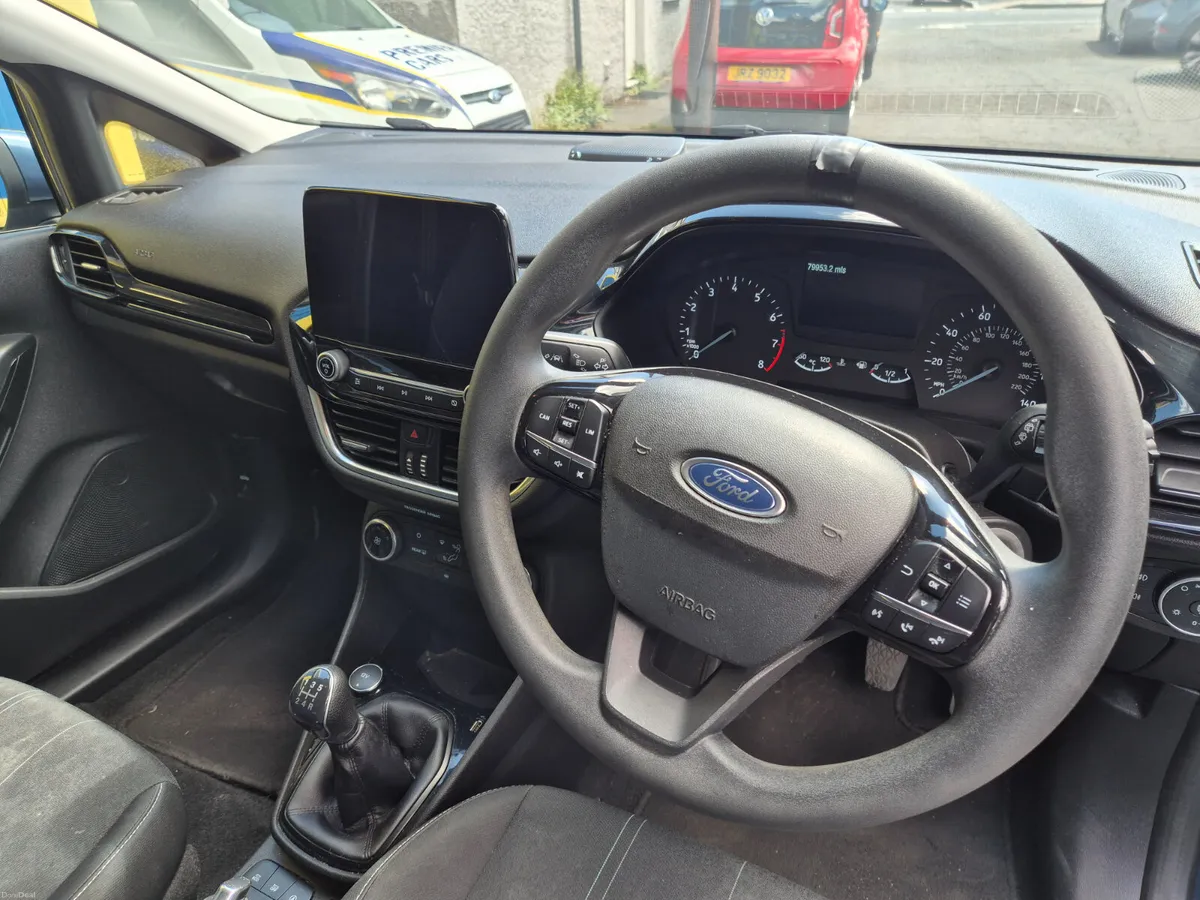 Ford Fiesta 2019 - Image 5