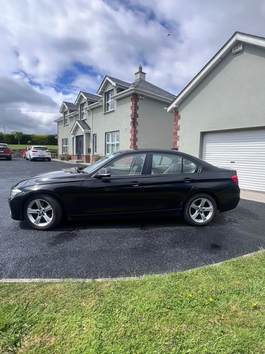 BMW 3-Series 2014 - Image 3