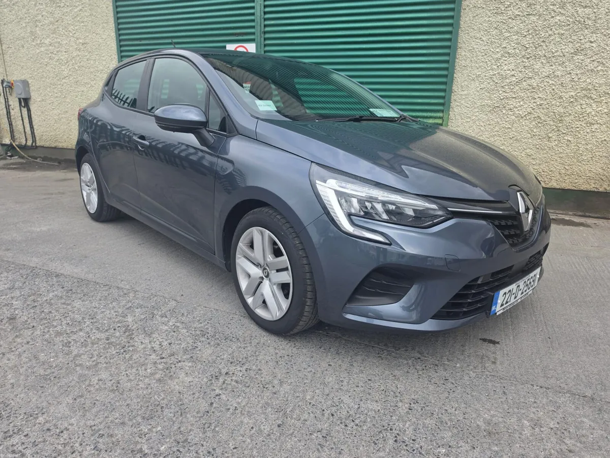 ~Renault Clio -2022~ - Image 1