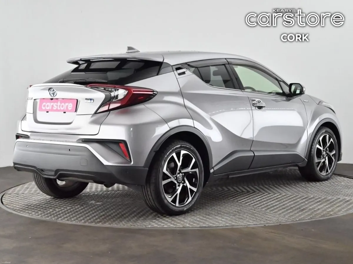 Toyota C-HR 1.8 HYBRID LUNA - Image 5