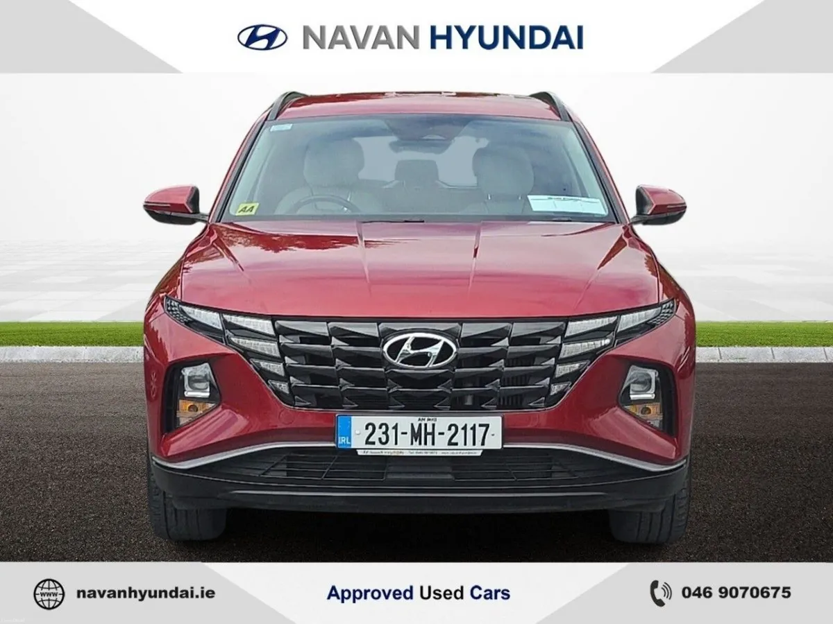 Hyundai Tucson 2WD Executive *MASSIVE SAVING* - Image 2