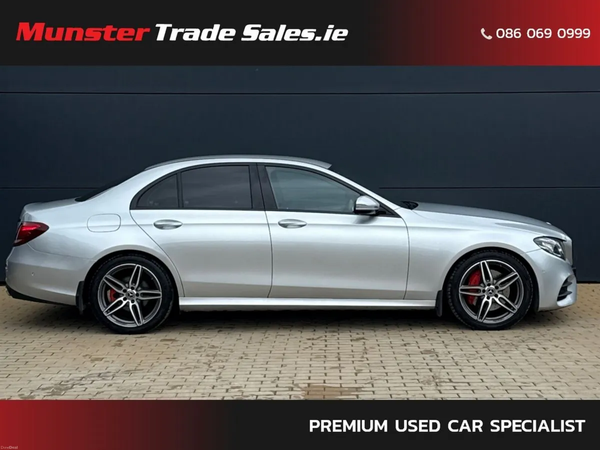 Mercedes-Benz E-Class E220D AMG LINE - Image 3