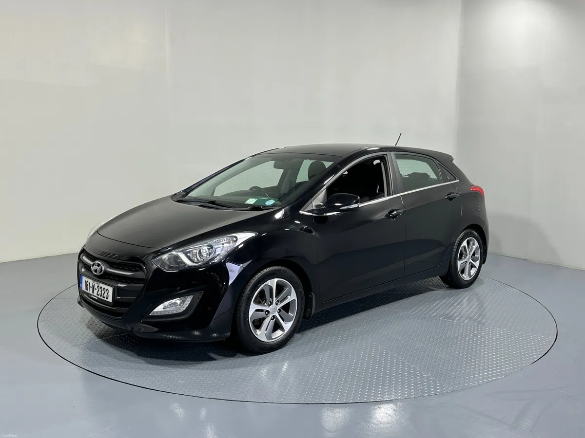 Hyundai i30 Deluxe 1.4 Petrol Only 59,000Km's 161 - Image 3