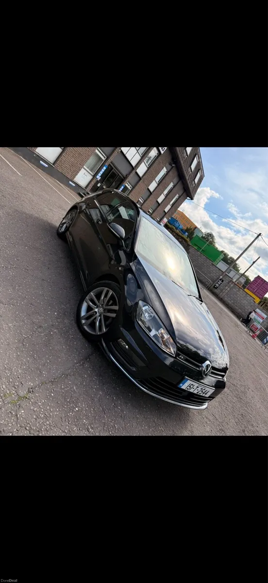 Volkswagen Golf R-Line New NCT 8/27 (15 months) - Image 1