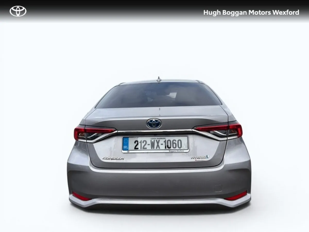 Toyota Corolla HYBRID LUNA SP SPORT 4DR AUTO - Image 4