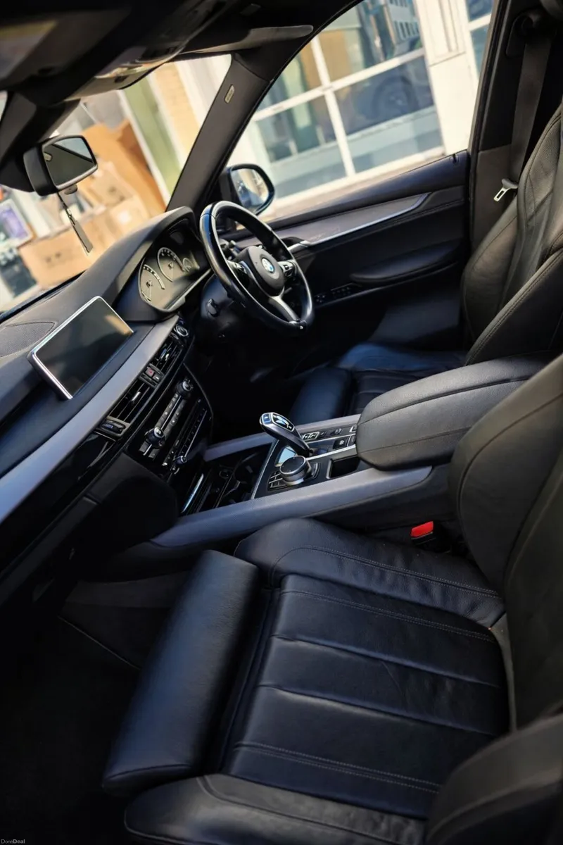BMW X5 2017 - Image 4
