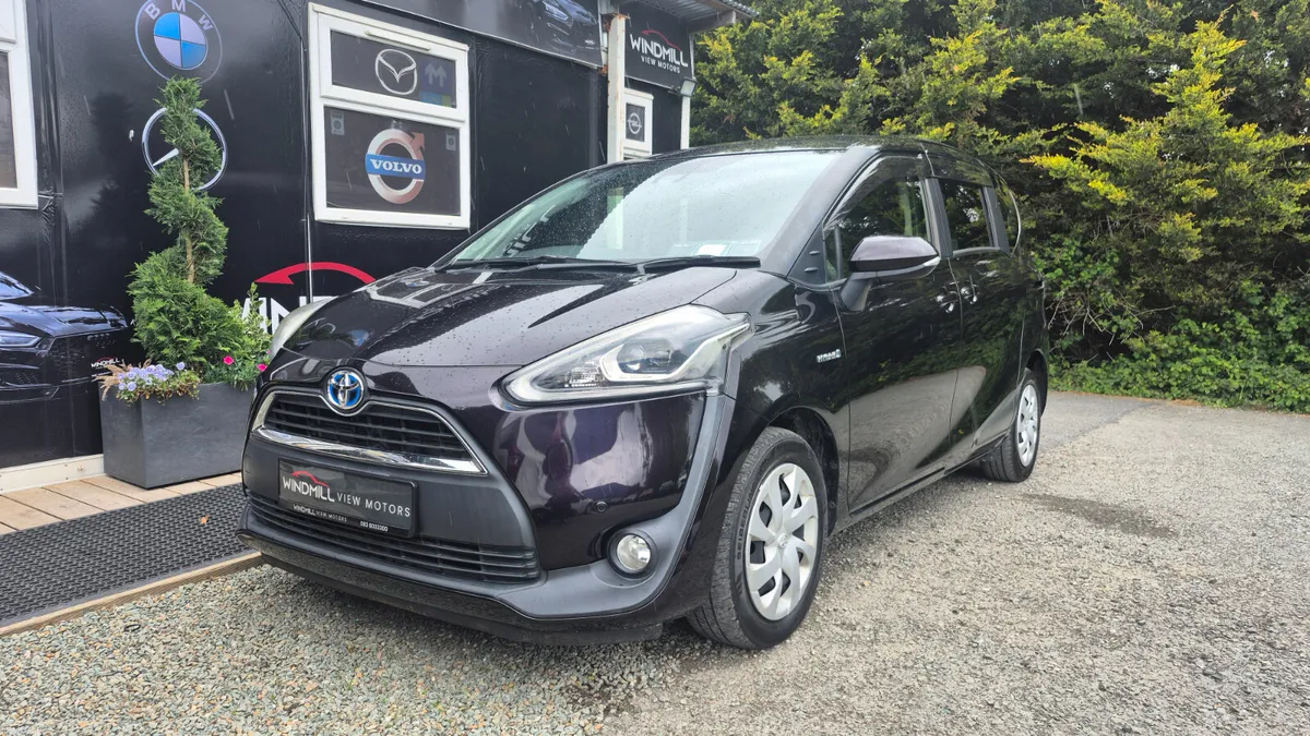 Toyota Sienta 1.5L Petrol Hybrid Automatic 2018 - Image 4