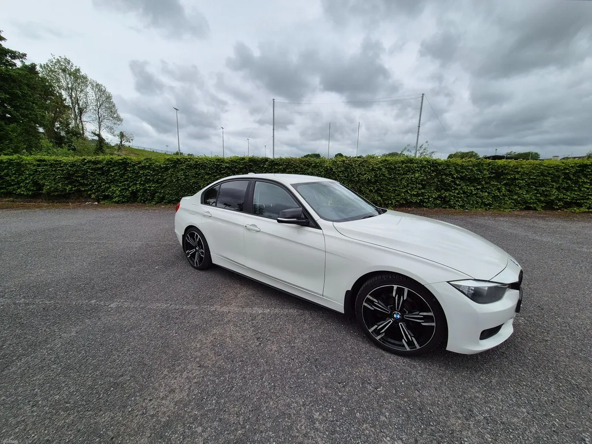 ALERT: "CAR STOLEN"- 2012 BMW 320d 2.0 Diesel - Image 6