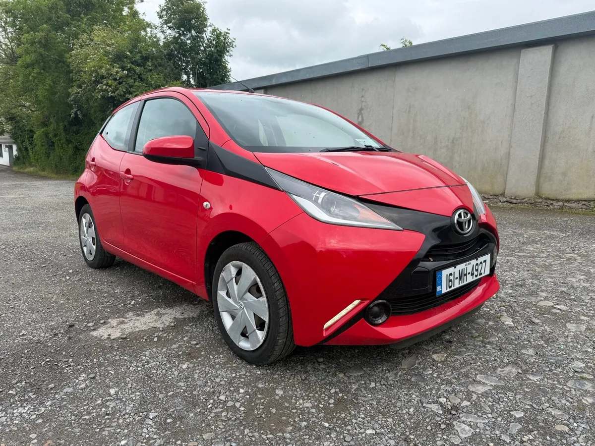 Toyota Aygo NCT 1 OWNER ! - Image 1