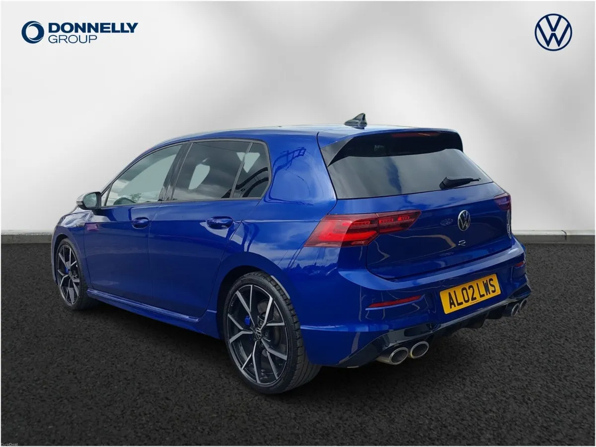 Volkswagen Golf Hatchback R - Image 3