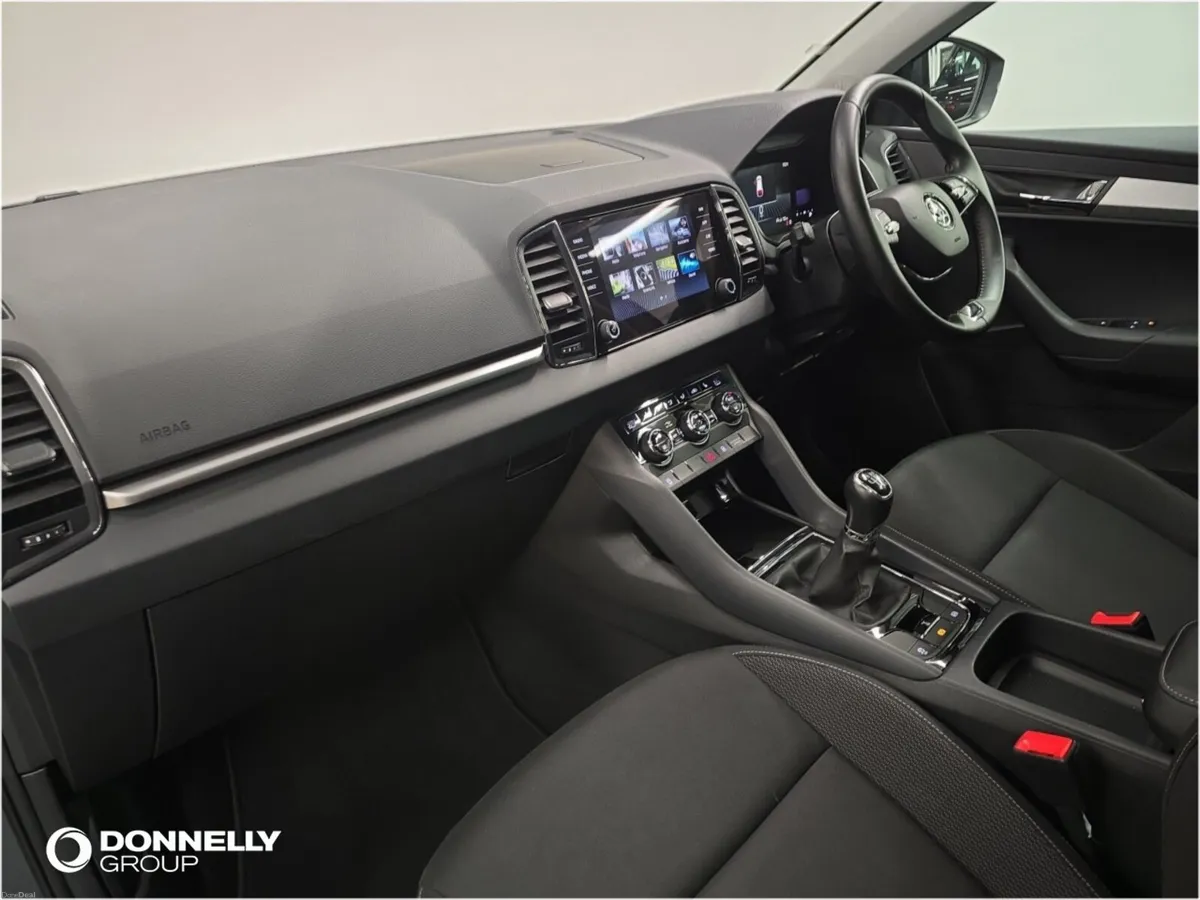 Skoda KAROQ Diesel Estate SE Drive - Image 2