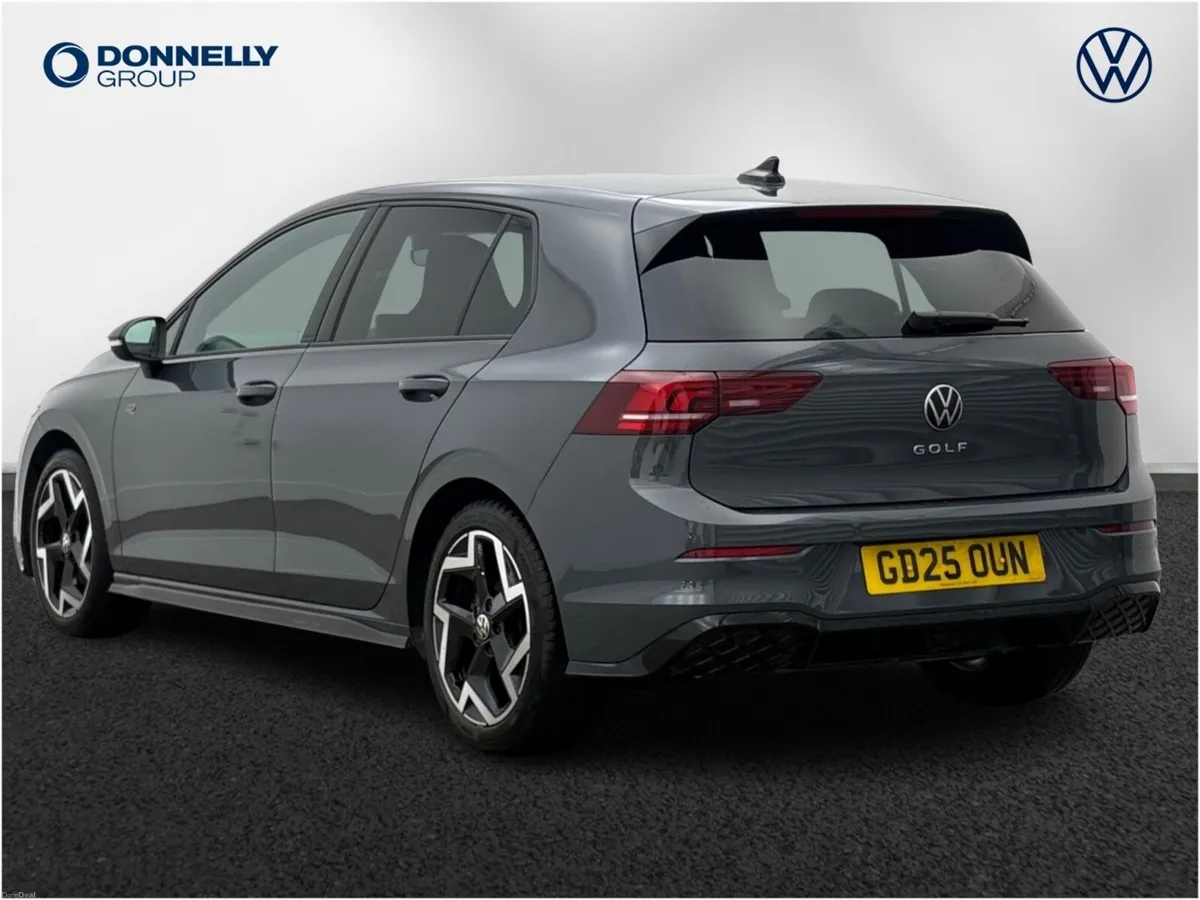 Volkswagen Golf Hatchback R-Line - Image 3