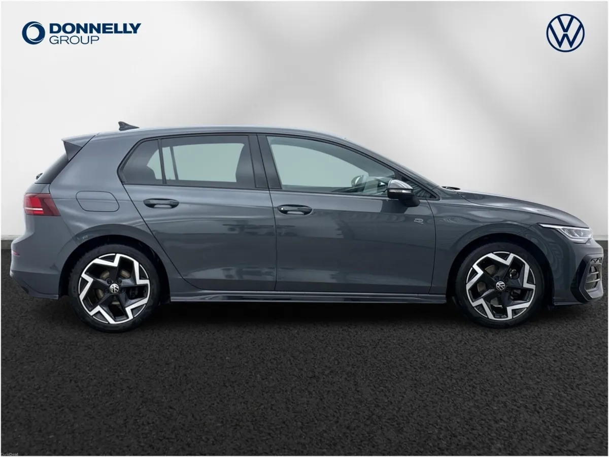 Volkswagen Golf Hatchback R-Line - Image 4