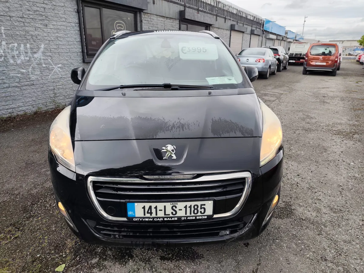 Peugeot 5008 2014 - Image 2