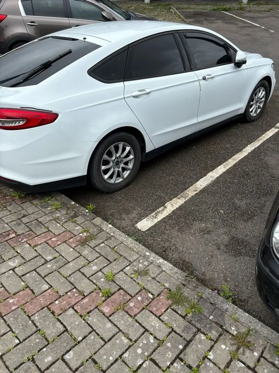 2019 Ford Mondeo - Image 2