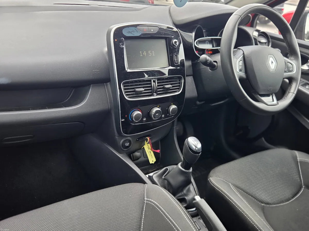 Renault Clio 2019 - Image 4