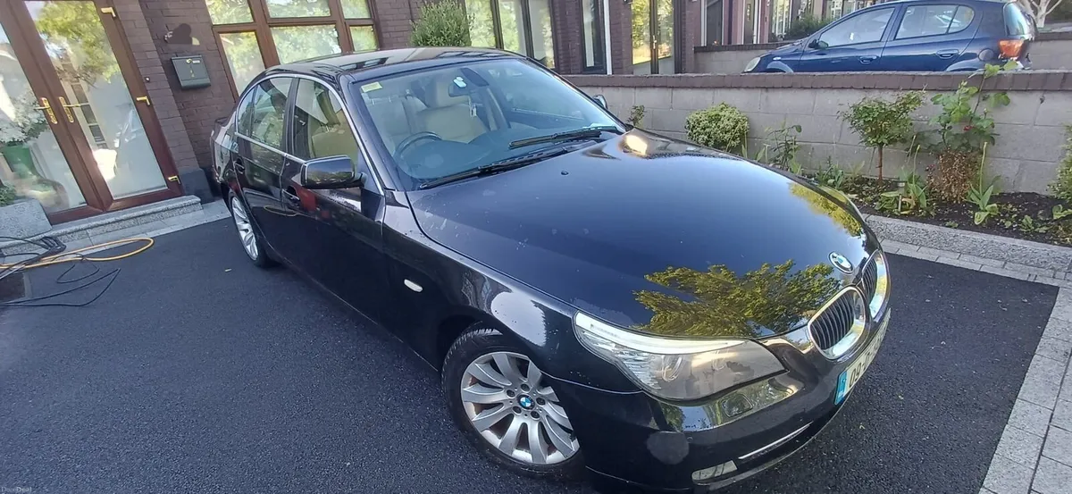 BMW 520d - Image 1