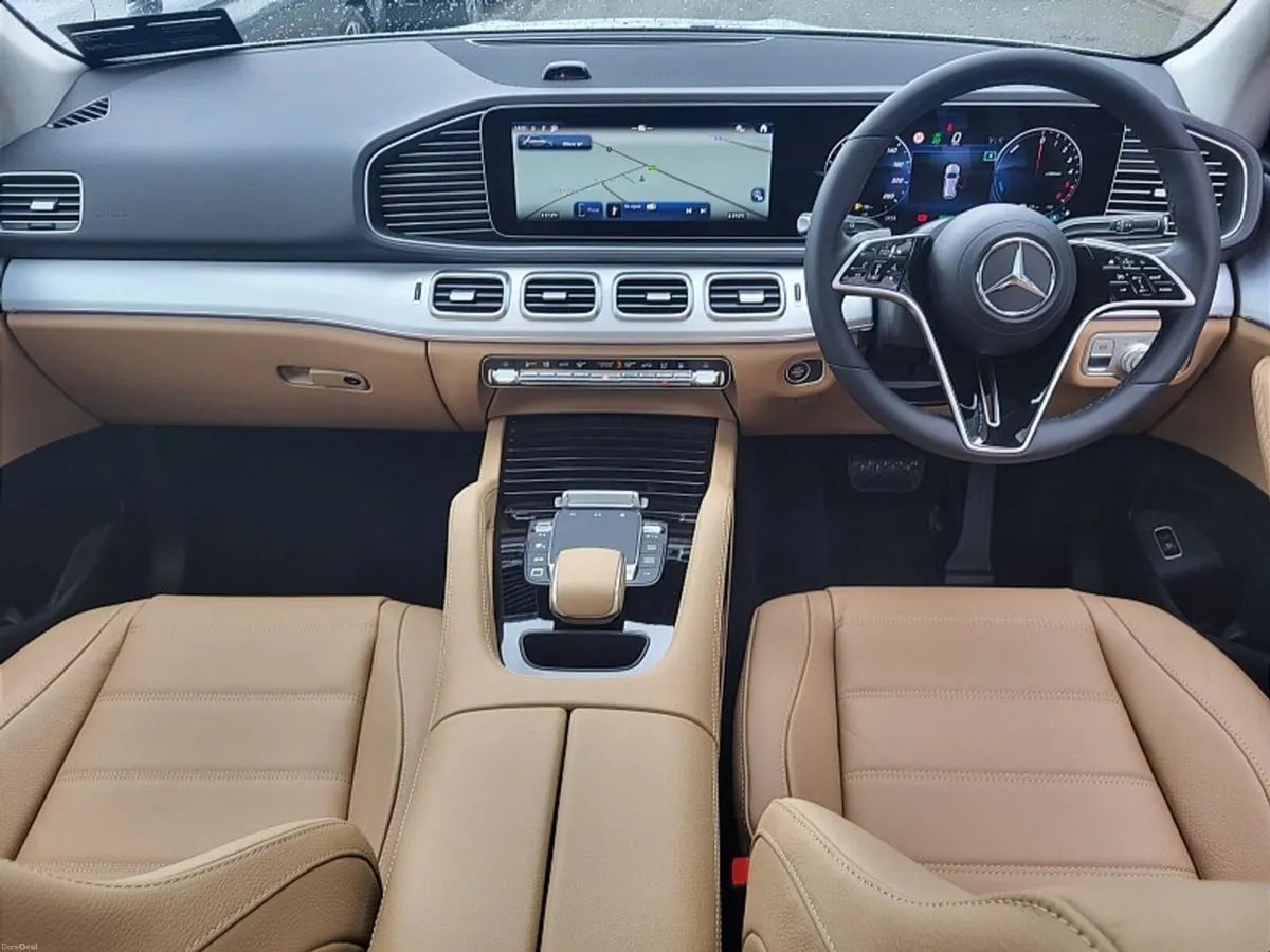 Mercedes-Benz GLE GLE350de PHEV 4MATIC AMG SPORT E - Image 4
