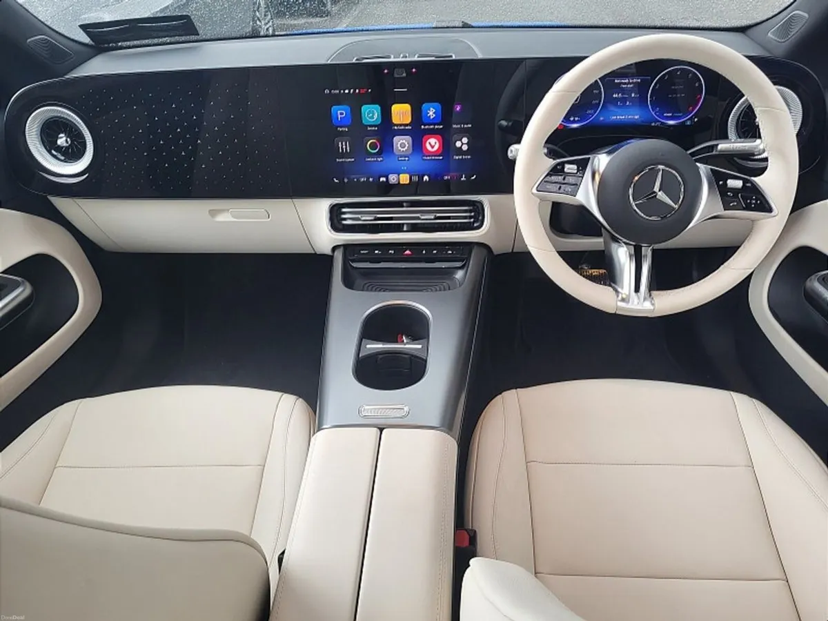 Mercedes-Benz CLA CLA200 HEV SALOON A Progressive - Image 4