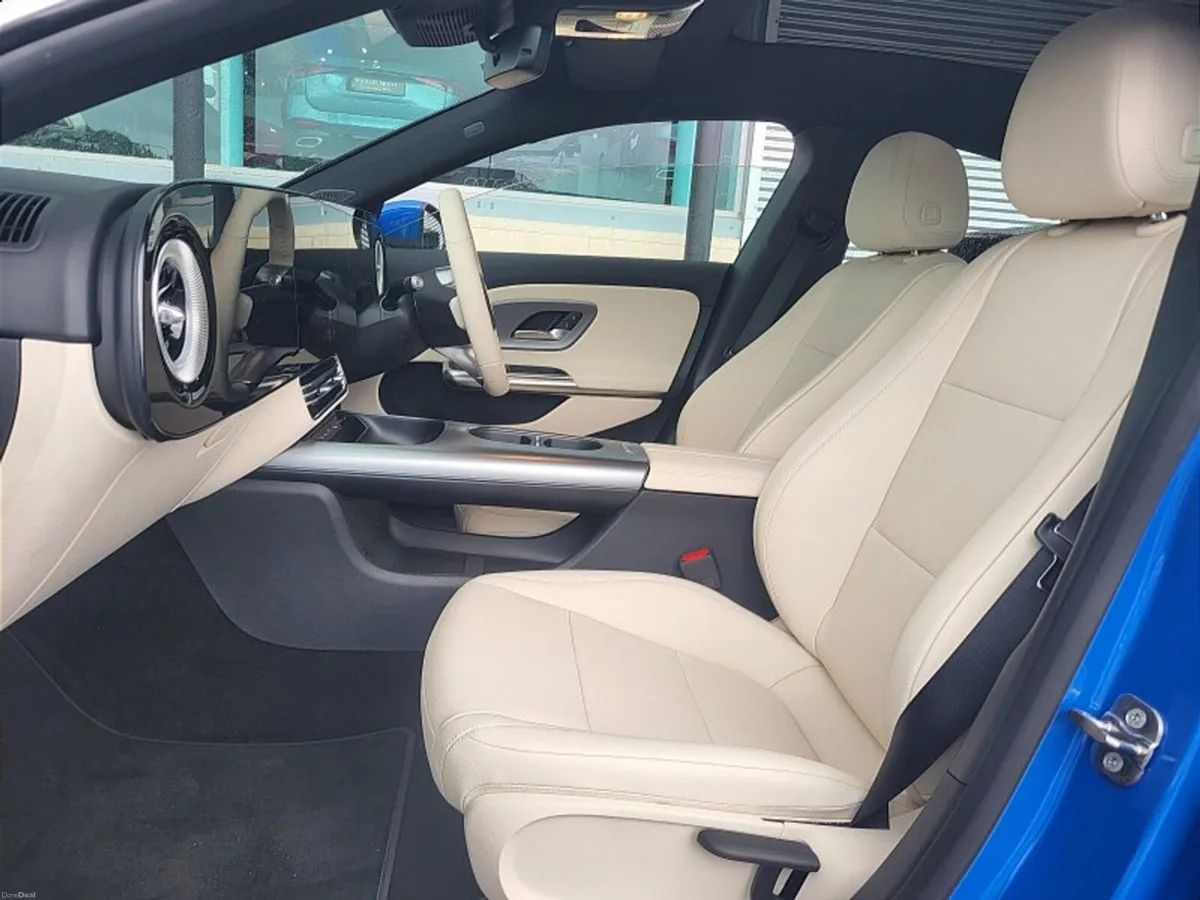 Mercedes-Benz CLA CLA200 HEV SALOON  Progressive A - Image 6