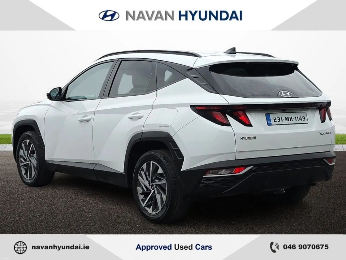 Hyundai Tucson 2WD Executive *MASSIVE SAVINGS* - Image 6