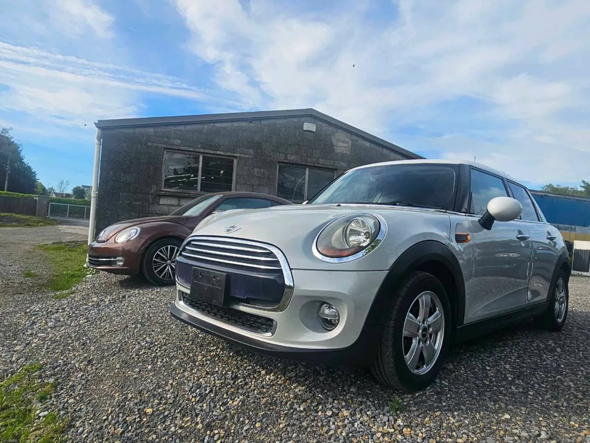 2015 Mini Cooper AUTOMATIC - Image 1
