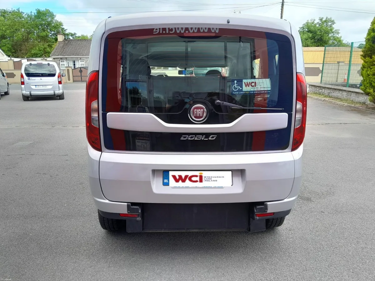 Wheelchair Car 2017 Fiat Doblo - Image 5