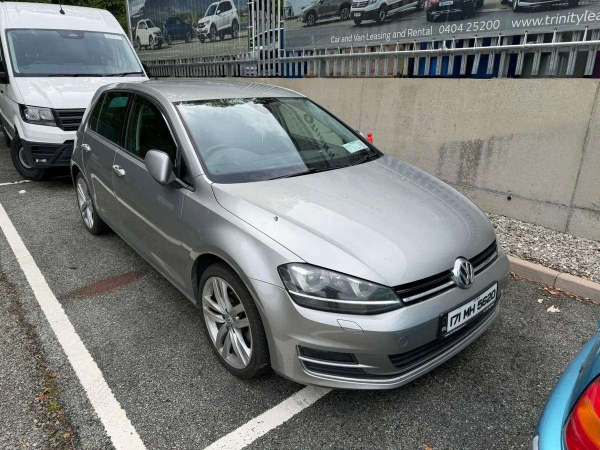 17 Volkswagen Golf Highline Auto 1.4 TSi NCT 04/28 - Image 2