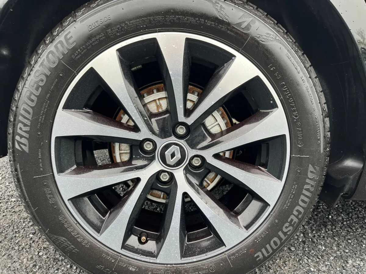 Renault Clio Equilibre TCE 90 CVT Dfull MY2 - Image 4