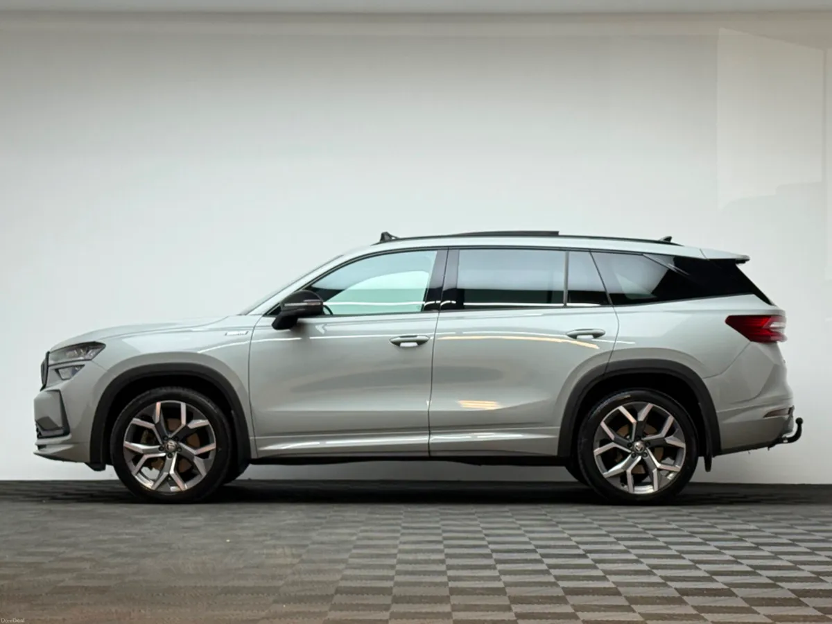 Skoda Kodiaq SPORTLINE 2.0 TDI 150HP *PAN ROOF* - Image 4