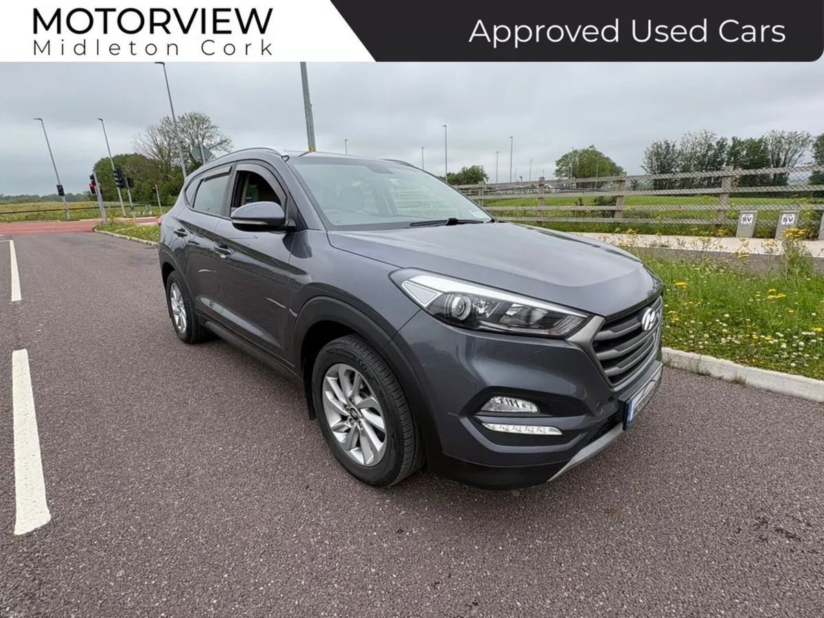 Hyundai Tucson 1.7 Executive 5DR, Daytime Running - Image 4