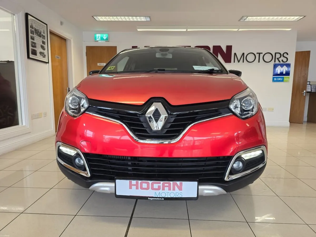 Renault Captur Signature 1.5 DCI 5DR H/B - Image 2