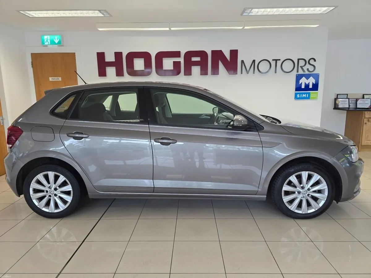 Volkswagen Polo Comfortline 1.0 5DR H/B - Image 3