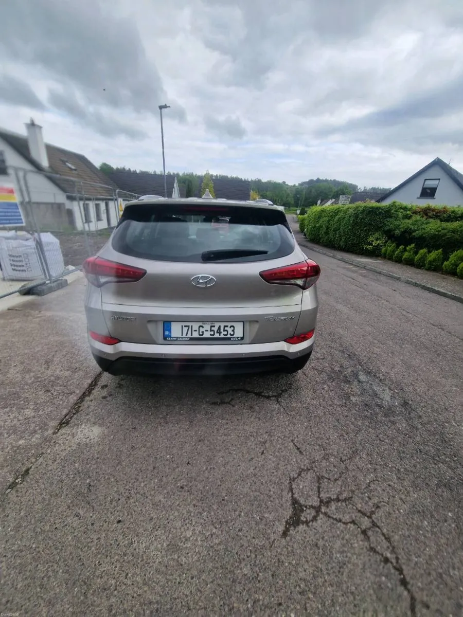 Hyundai Tuscon Automatic - Image 6