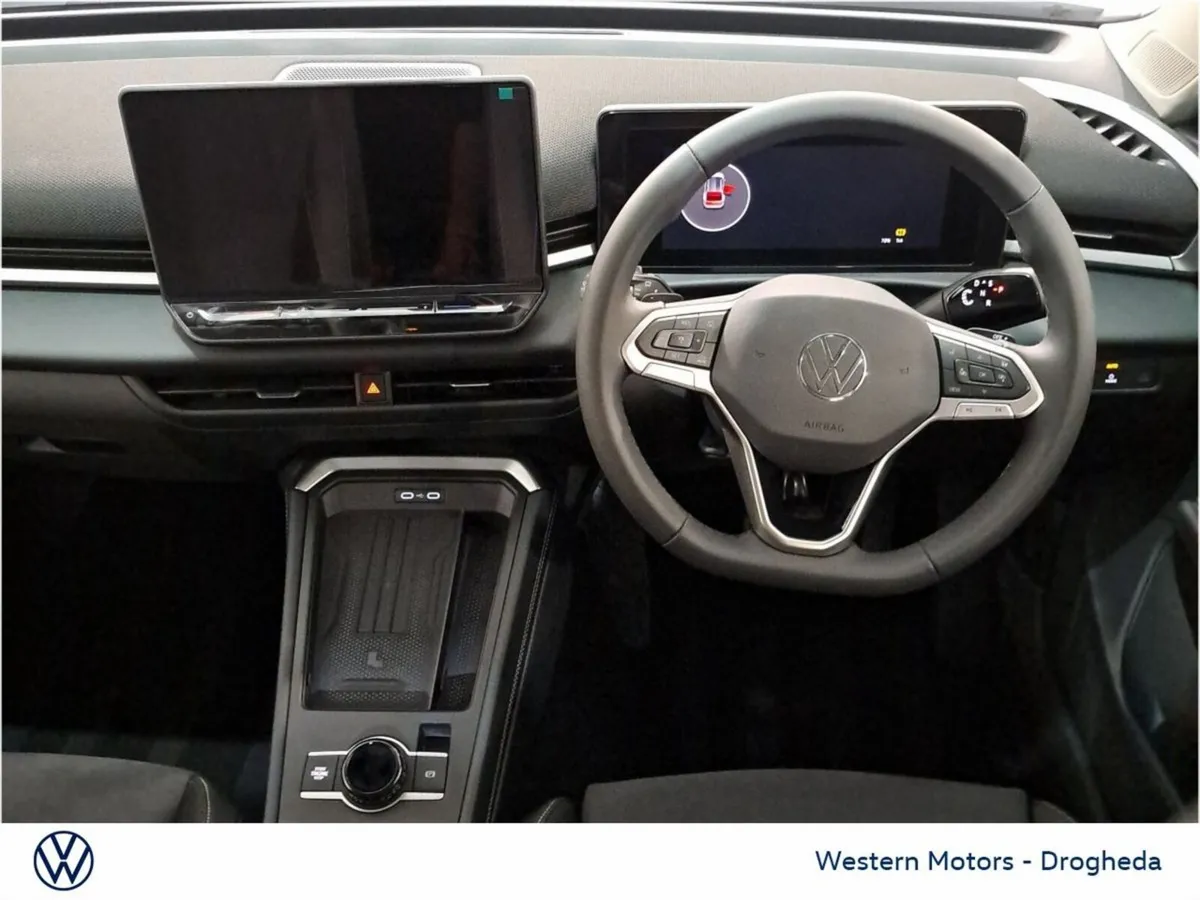 Volkswagen T-Roc Style 1.5 auto *NEW MODEL* - Image 3