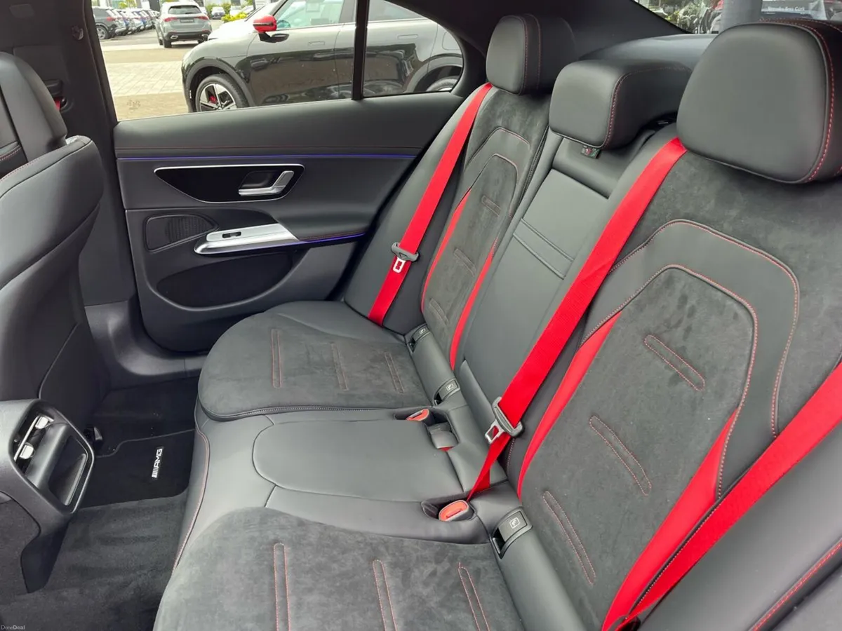Mercedes-Benz AMG E53 4MATIC PHEV **Advanced + Pac - Image 4