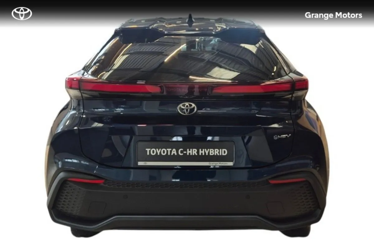 Toyota C-HR 1.8 HYBRID SPORT 5DR - Image 4