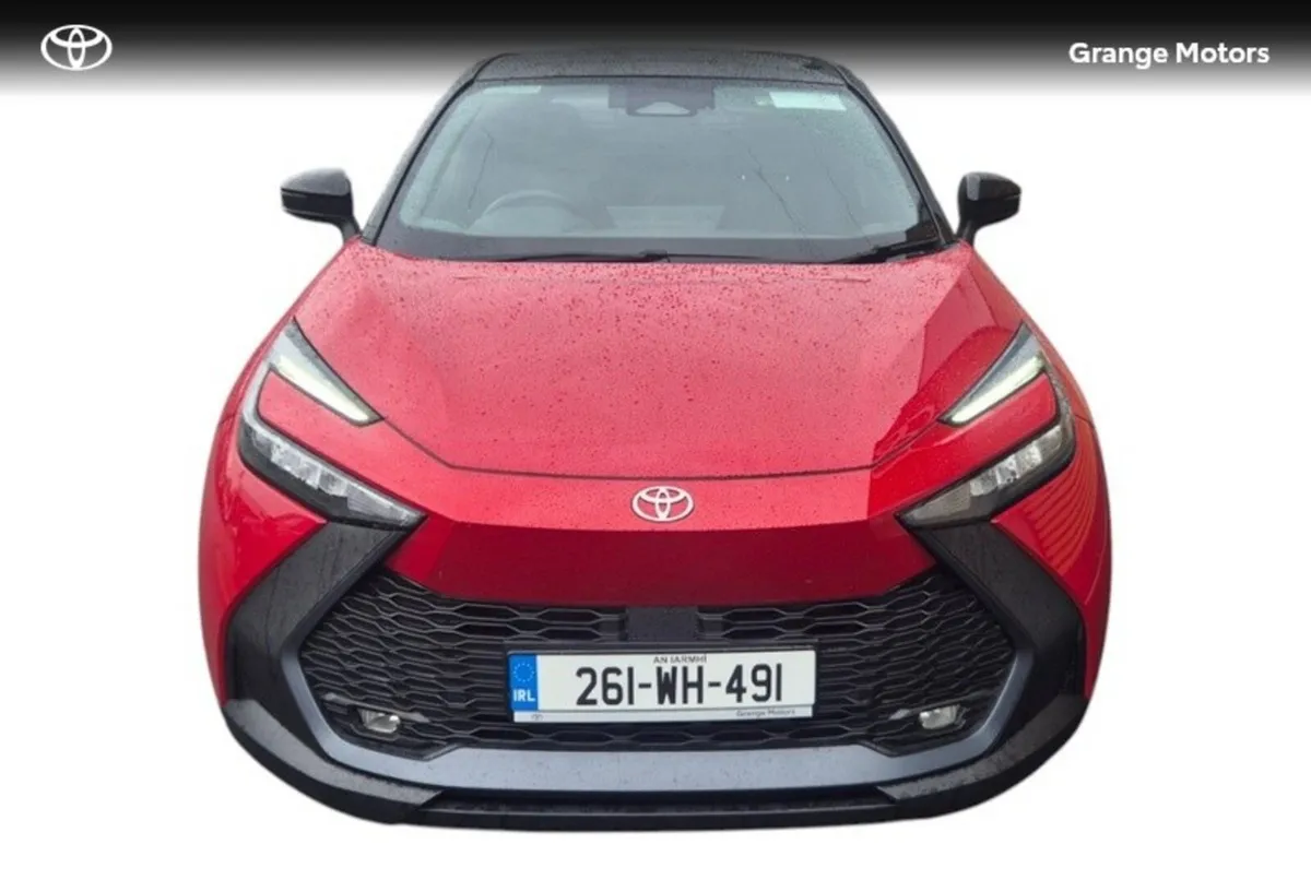 Toyota C-HR 1.8 PHEV SPORT+ 5DR**DEMO MODEL** - Image 5