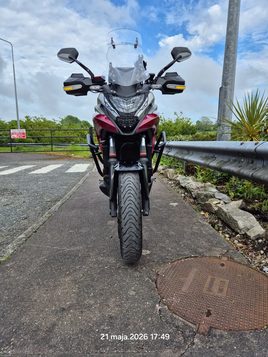 Honda NC750XA Manual - Image 1