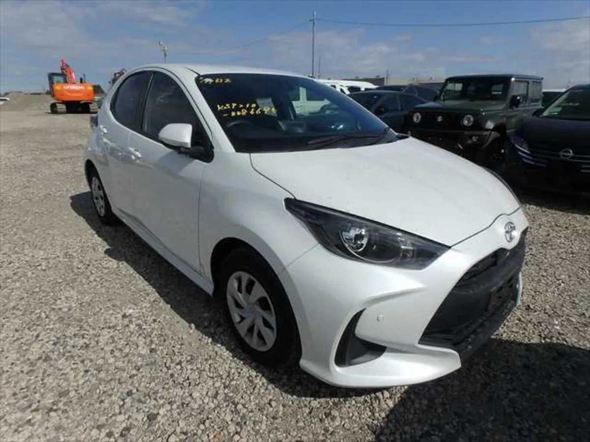 2023 Toyota Yaris 1.0l automatic - Image 1